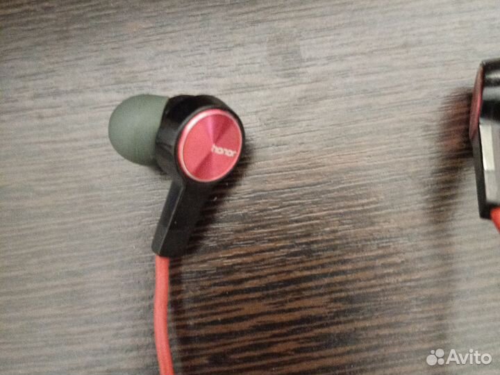 Беспроводные наушники honor sport am61