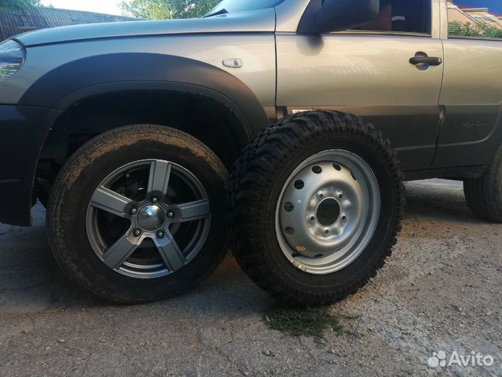 Chevrolet Niva 1.7 МТ, 2011, 196 000 км