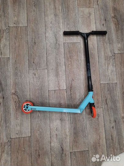 Трюковой самокат oxelo