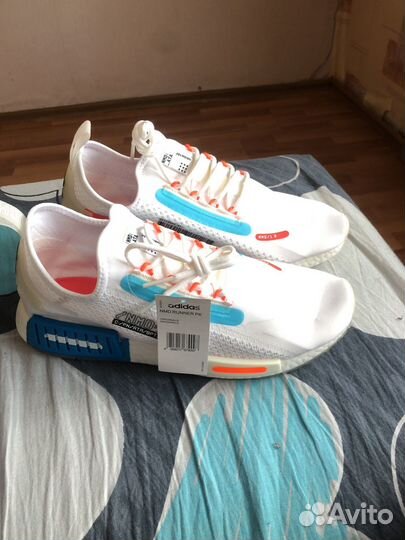 Кроссовки adidas