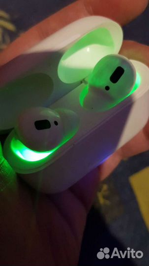 Наушники Airs Pro