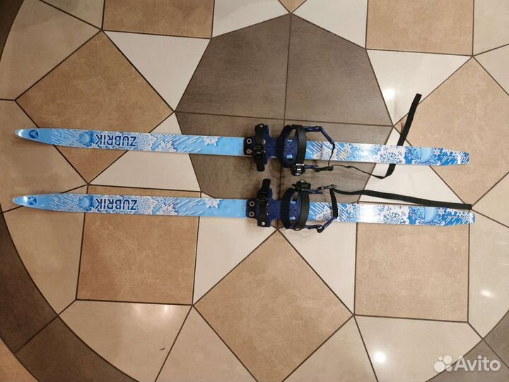 Детские беговые лыжи zubrik 130см