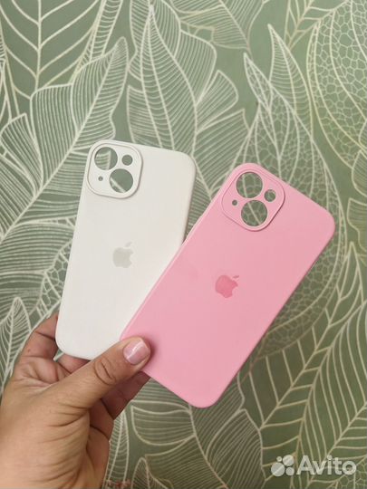 Чехлы на телефон iPhone 14