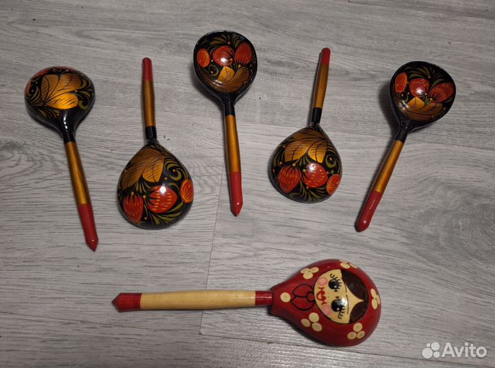 Деревянные ложки хохлома