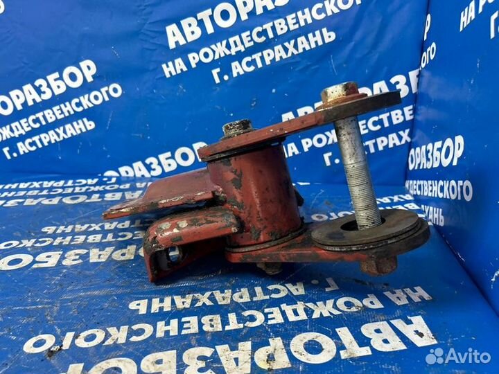 Кронштейн рессоры. Iveco Eurotrakker 2005