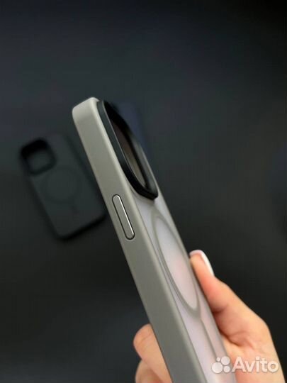 Матовый чехол с magsafe iPhone 15pro / pro max