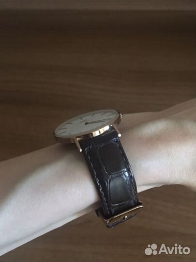 Часы daniel wellington