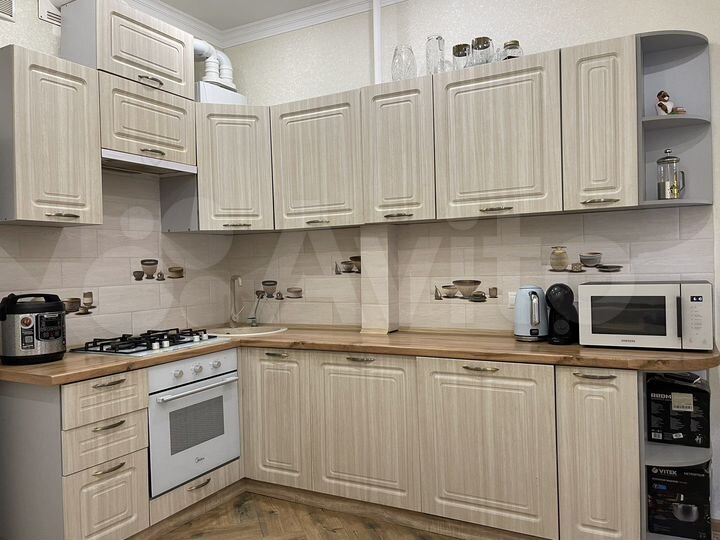2-к. квартира, 57 м², 4/6 эт.