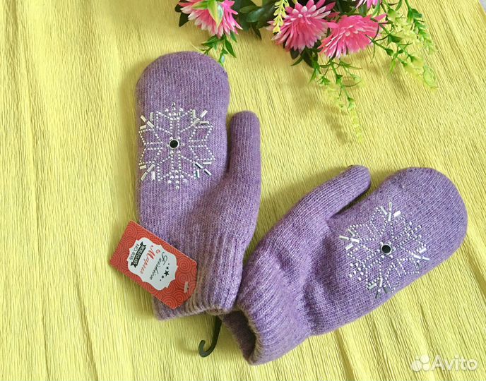 Варежки женские новые зимние