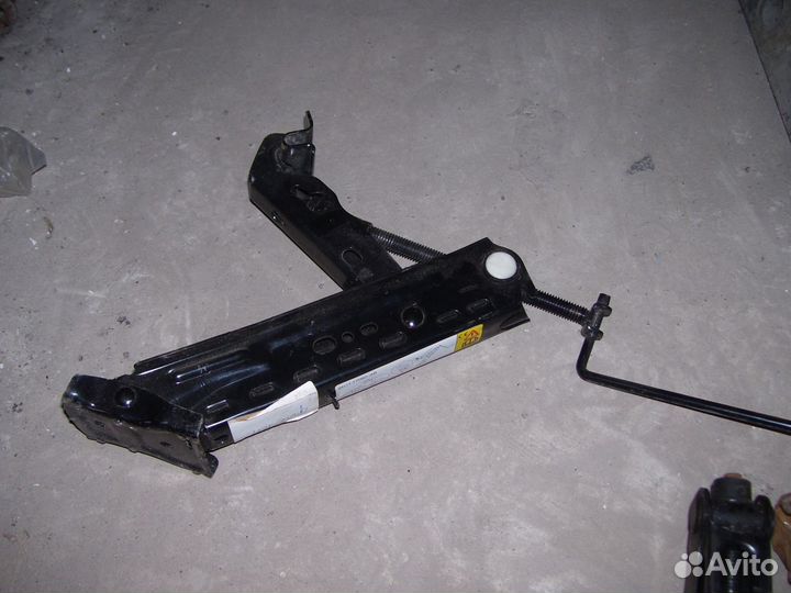 Домкрат форд фьюжен