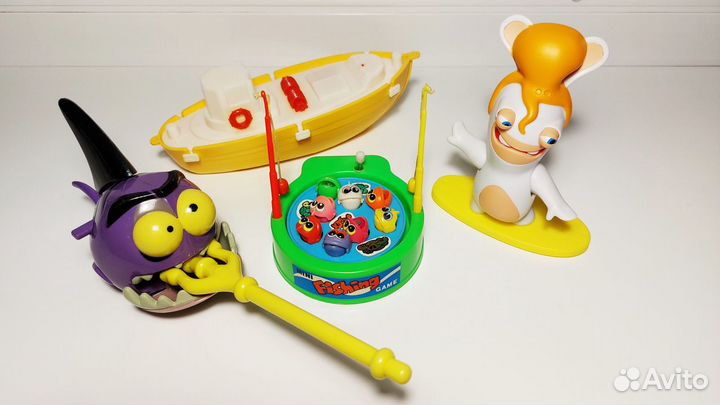 Фигурки / игрушки