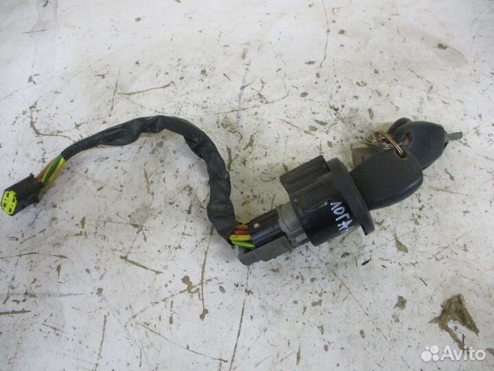 Замок зажигания Рено Логан 2012