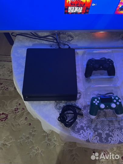 Sony PS4 slim