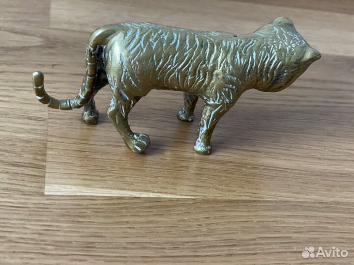 Бронзовая статуэтка тигра(тайланд)