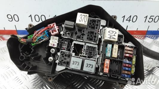 Блок предохранителей audi Q7 (8AD10M101)