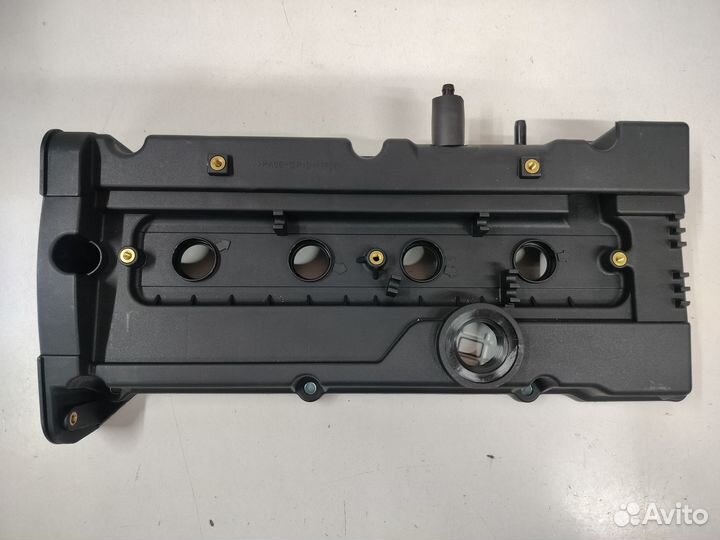 Клапанная крышка Hyundai Accent