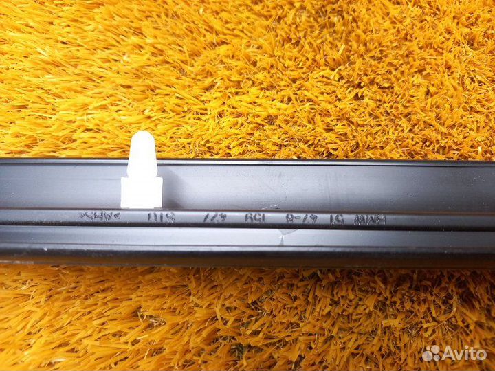 Накладка на порог салона передняя правая Bmw