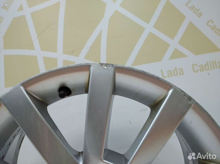 Диск литой R15 Skoda Rapid