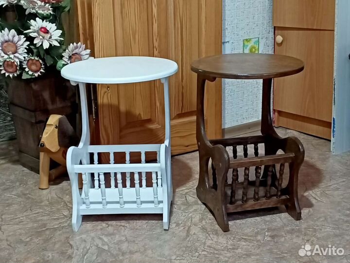 Столик прикроватный