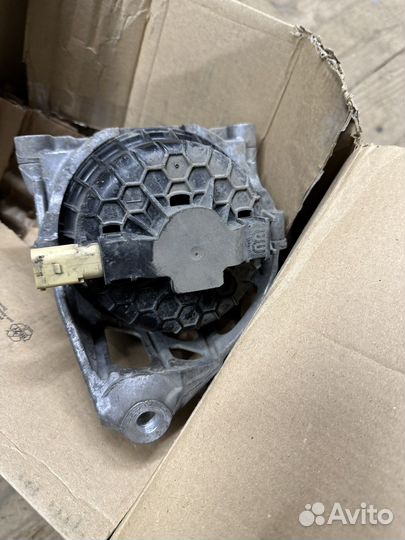 Комплект опор 4m0199371ff touareg cr,audi q7 4m