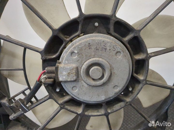 Вентилятор радиатора Toyota Avensis 2