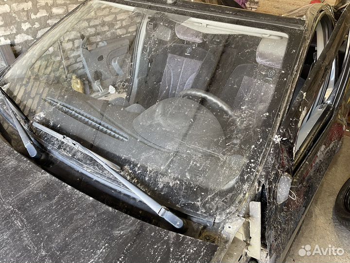 Запчасти на renault logan 1