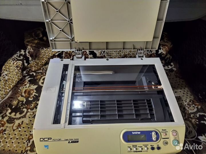 Принтер лазерный мфу brother DCP 7010R
