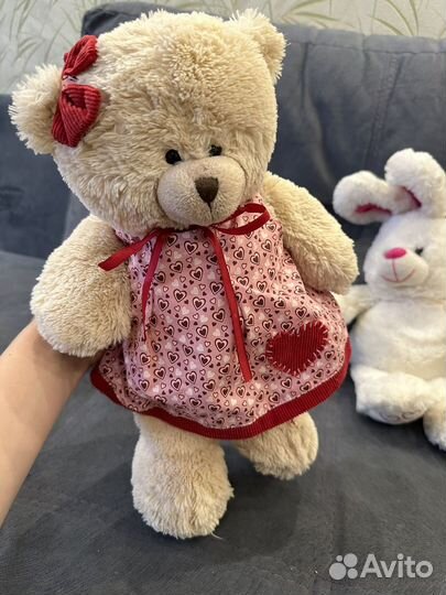 Плюшевый медведь
