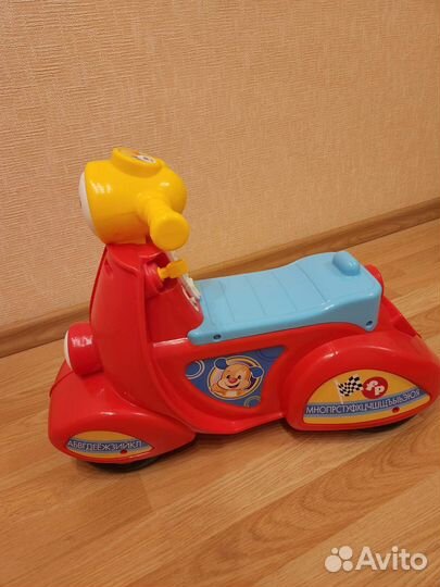 Fisher Price Обучающий скутер (состояние нового)