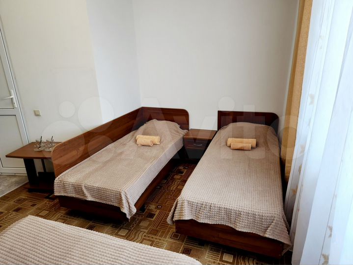 Комната 18 м², 1/3 эт.