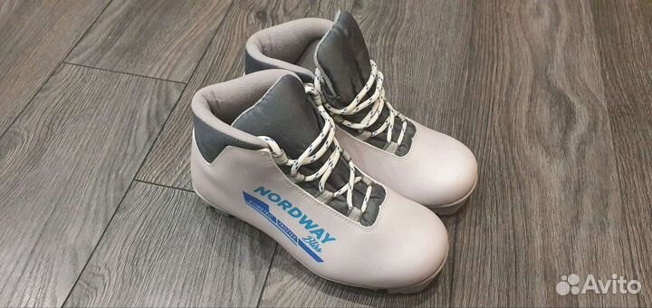 Лыжные ботинки 36 размер