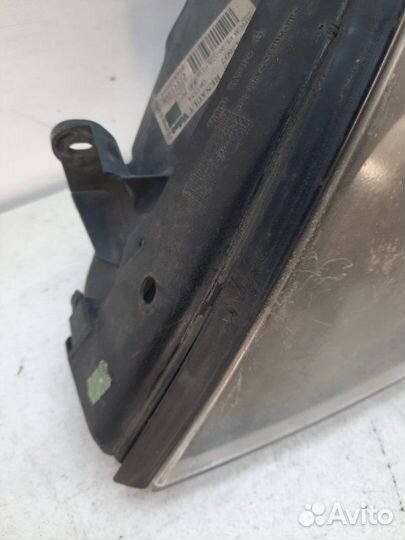 Фара передняя левая Renault Scenic минивэн 1.6