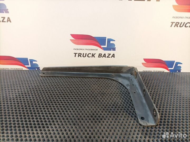 9305240839 Кронштейн подножки Mercedes-Benz Actros