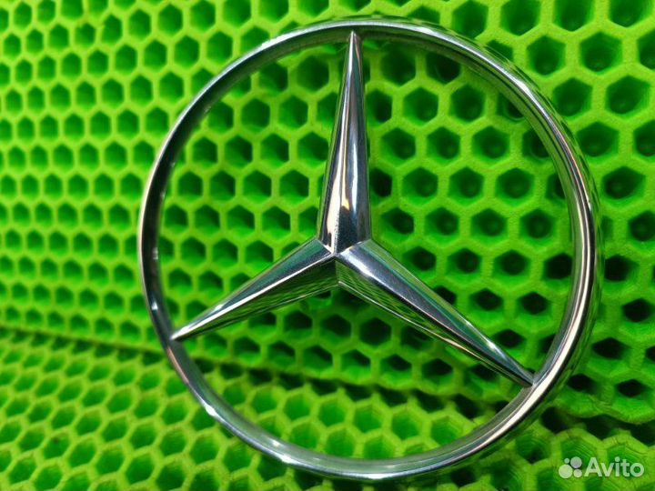 Эмблема багажника Mercedes-Benz E W124
