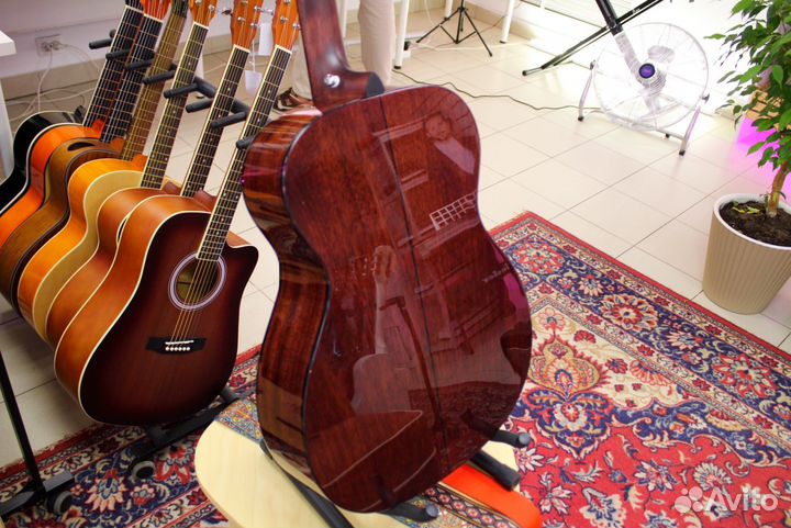 Гитара Cort L300 (Fishman)