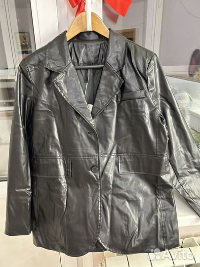 Кожаный пиджак женский s-m