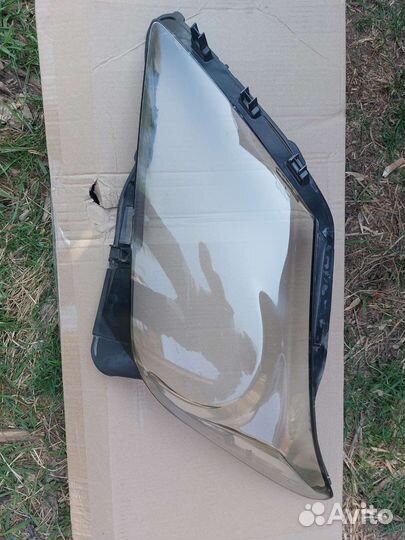 Стекло фары левой Lexus LX 570 2012-2014 ксенон