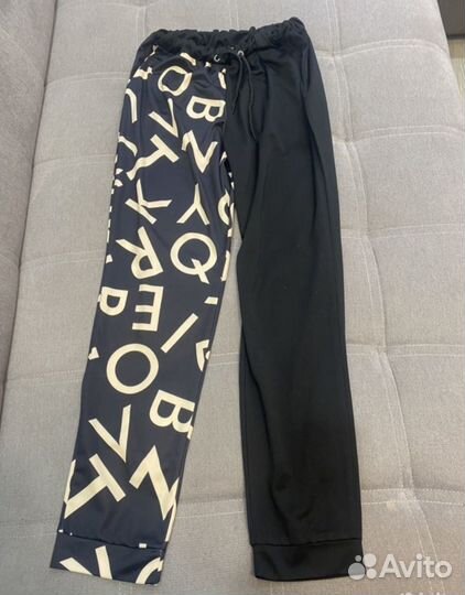 Новый костюм 46-48