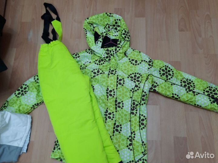 Костюм горнолыжный