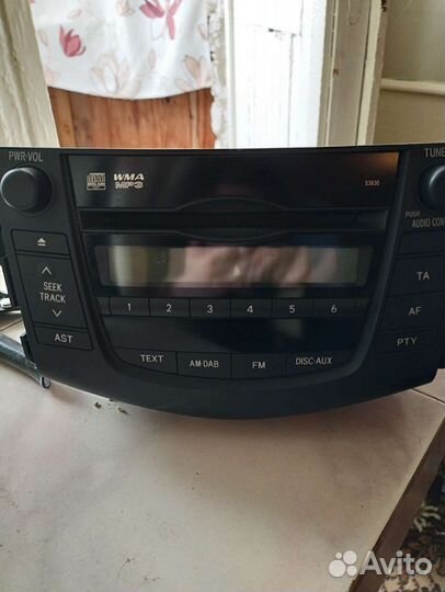 Магнитола на тайота раф 4