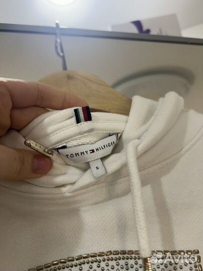 Tommy hilfiger худи