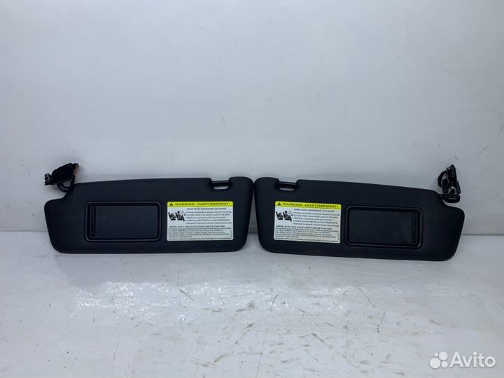 Козырек солнцезащитный Audi A5 3.2 2009