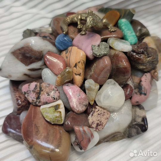 Камни и минералы