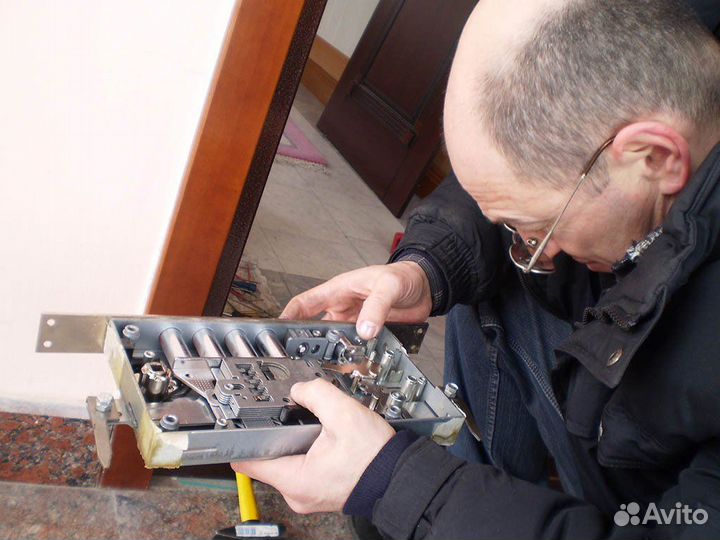 Вскрытие дверных замков/авто/замена