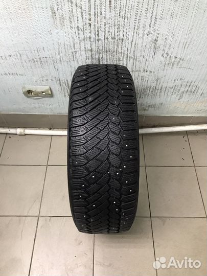 Gislaved Nord Frost 200 235/60 R18