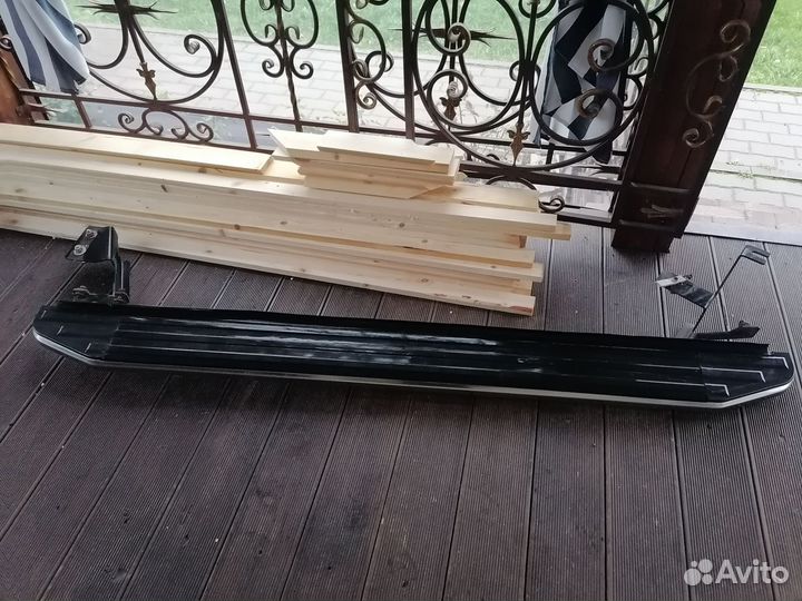 Подножки пороги универсальные