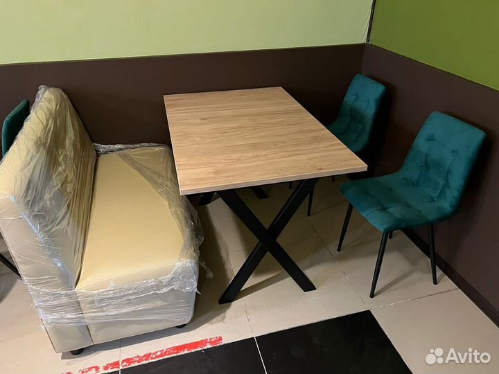 Диваны для кафе ресторанов