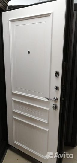 Дверь входная