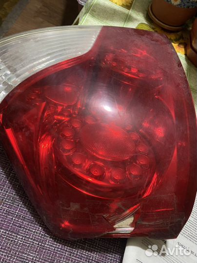 Фонарь задний infiniti m35