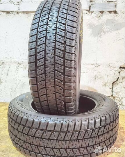 Bridgestone Blizzak DM-V3 225/65 R17 102Q